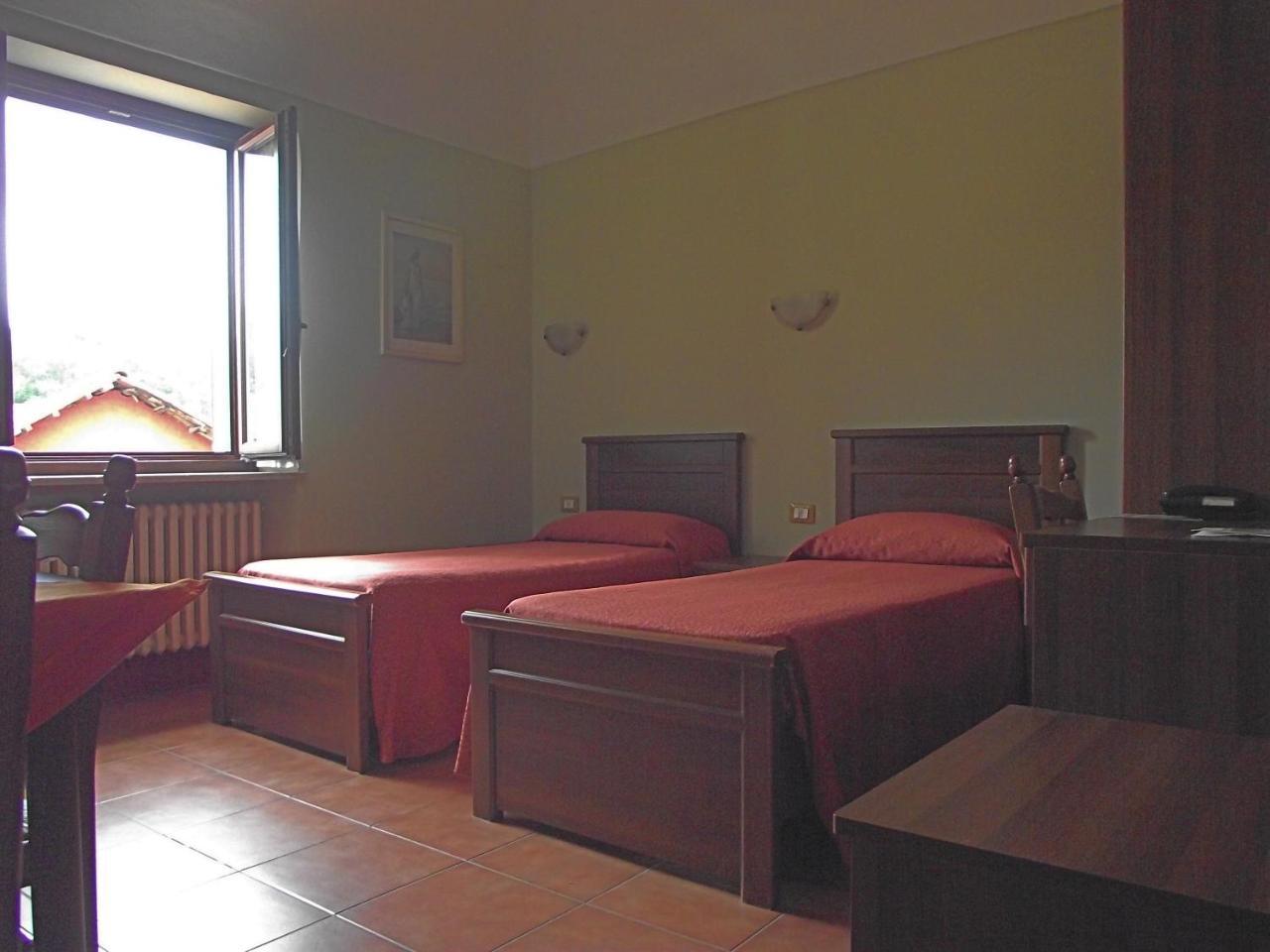 Hotel Ciocca Castelnuovo Don Bosco Exteriör bild